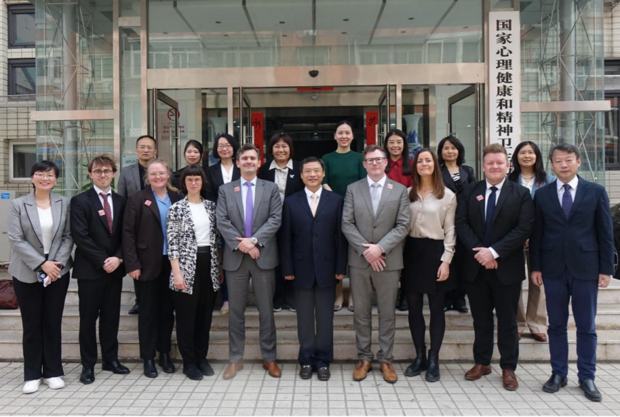丹麦卫生署署长一行来访国家心理健康和精神卫生防治中心